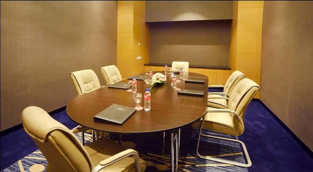 Otel Lexis Suites Penang Bayan Lepas