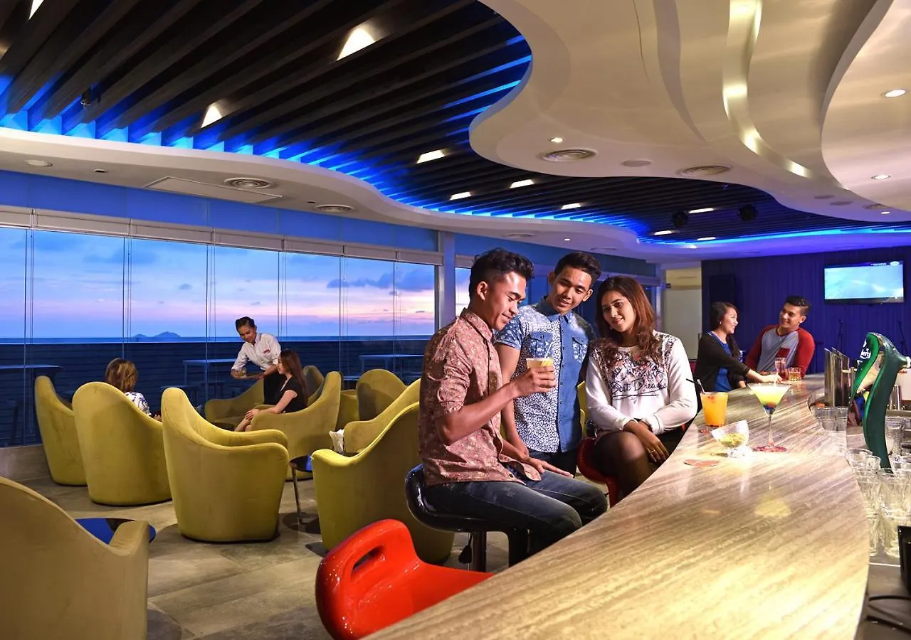 Lexis Suites Penang Bayan Lepas Malezya